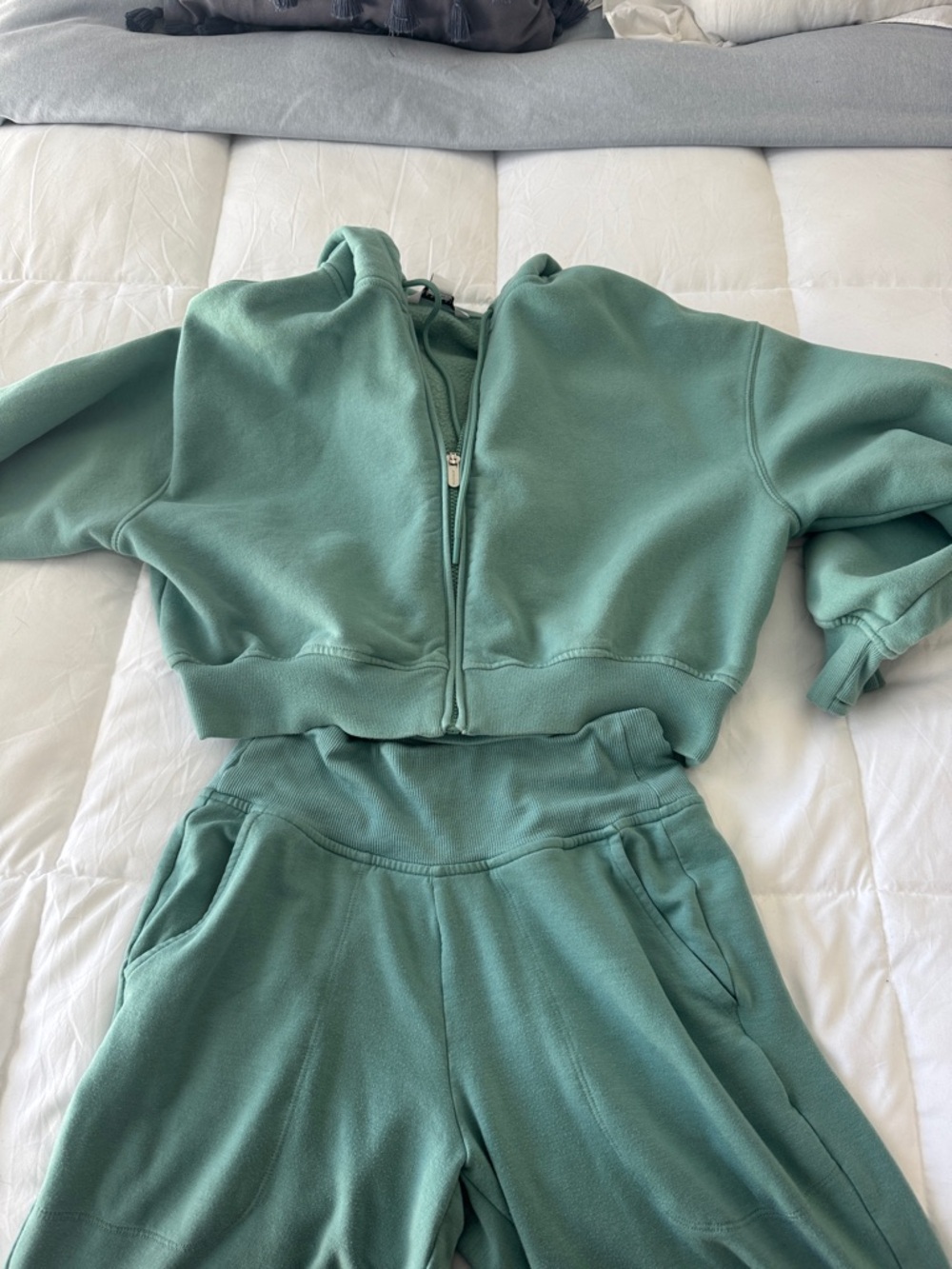 Athleta Cozy Fleece Jogger Set — Mint Green